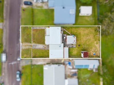 /international/au/24-harding-avenue-lake-munmorah-nsw-150800068/