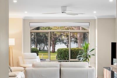/international/au/78-grand-parade-bonnells-bay-nsw-150964332/