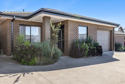 /international/au/4-27-green-street-kilmore-vic-151017668/