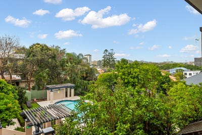 /international/au/17-42-durham-street-st-lucia-qld-152607224/