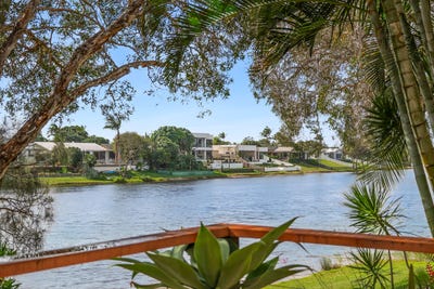 /international/au/26-20-24-barbet-place-burleigh-waters-qld-151308296/