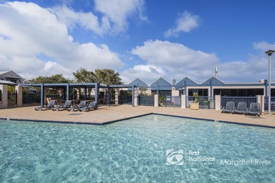 /international/au/101-1-resort-place-gnarabup-wa-151258924/