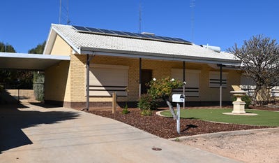 /international/au/15-marschall-street-waikerie-sa-152409420/