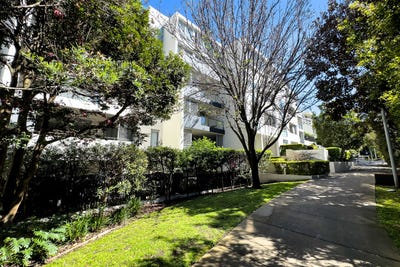 /international/au/36-1-day-street-chatswood-nsw-152567520/