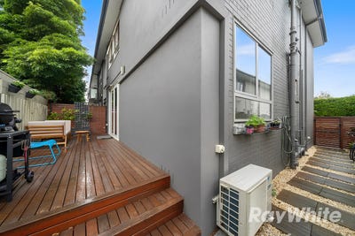 /international/au/6-81-st-georges-road-elsternwick-vic-151117132/