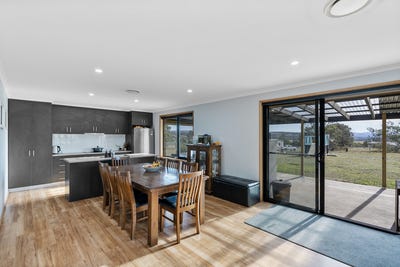 /international/au/10-tarleton-street-swansea-tas-148106864/?lang=id