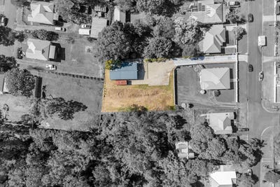 /international/au/11-williams-st-east-woodend-qld-204274320/