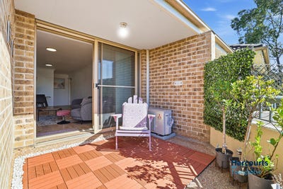 /international/au/23-235-targo-rd-toongabbie-nsw-150793732/