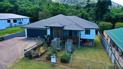 /international/au/37-pease-st-tully-qld-148170204/