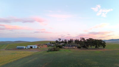 /international/au/4087-booborowie-rd-hallett-sa-700403520/