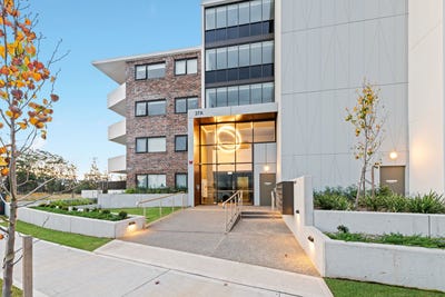 /international/au/211-37a-manchester-drive-schofields-nsw-151626872/