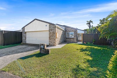 /international/au/11-bluemoon-close-burleigh-waters-qld-148525664/