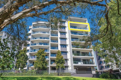 /international/au/272-32-gladys-street-stones-corner-qld-151035468/