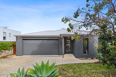 /international/au/33-centreside-drive-torquay-vic-151432740/