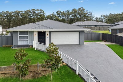 /international/au/23-talleyrand-circuit-greta-nsw-148221084/