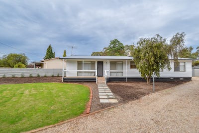 /international/au/50-south-terrace-jamestown-sa-151584368/