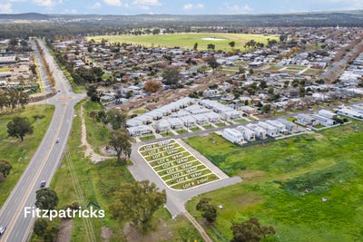 /international/au/1-17-staunton-parkway-wagga-wagga-nsw-204553624/