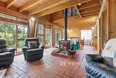 /international/au/405-belgrave-gembrook-road-emerald-vic-151097764/