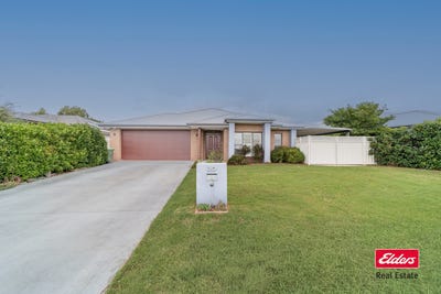 /international/au/30-champagne-drive-dubbo-nsw-152688188/