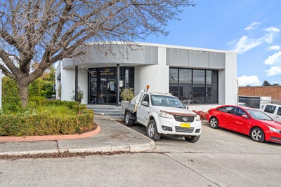 /international/au/32-bayldon-road-queanbeyan-nsw-505156184/