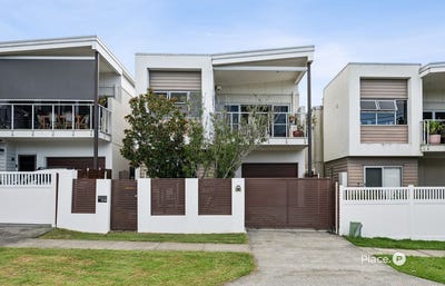 /international/au/10-ovey-street-morningside-qld-151073980/