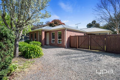/international/au/36-steiglitz-street-ballan-vic-152425904/
