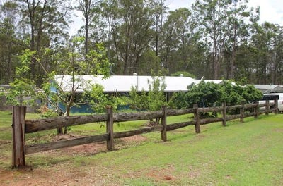 /international/au/15-sunrise-road-glenwood-qld-148597908/