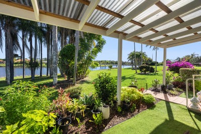 /international/au/17-171-david-low-way-bli-bli-qld-151293444/