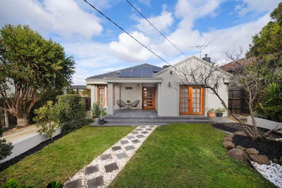/international/au/33-mcmahons-road-coburg-north-vic-148640208/?lang=fr