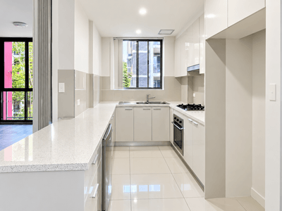 /international/au/30-40-42a-park-ave-waitara-nsw-152704904/
