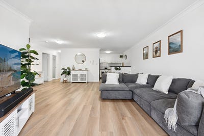 /international/au/60-61-65-glencoe-street-sutherland-nsw-148718344/