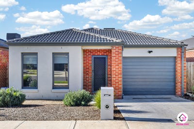 /international/au/15-pinaster-st-wallan-vic-151505540/