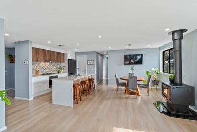 /international/au/1-reedy-place-malua-bay-nsw-148032500/