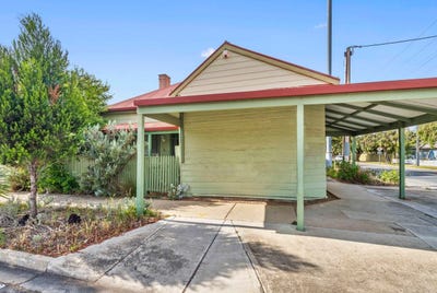 /international/au/100-mead-street-birkenhead-sa-151467196/