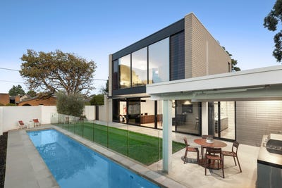 /international/au/2-ballara-court-brighton-vic-151315688/