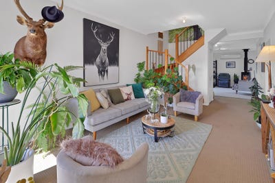/international/au/11-35-malcolm-street-mansfield-vic-151223604/