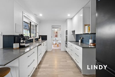 /international/au/2-hayes-close-singleton-nsw-151291896/