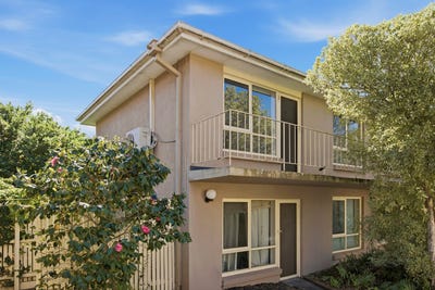 /international/au/9-57-collins-street-mentone-vic-152474920/