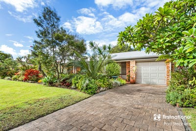 /international/au/129-rocky-point-road-fingal-bay-nsw-151348788/