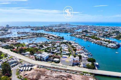 /international/au/203-205-brisbane-road-mooloolaba-qld-505140544/