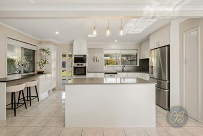 /international/au/20-maud-street-albany-creek-qld-152345532/