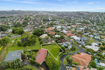 /international/au/10-kerry-court-banora-point-nsw-204503796/