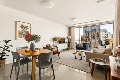 /international/au/3302-39-rhodes-street-hillsdale-nsw-152403888/