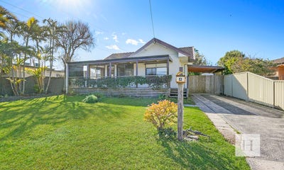 /international/au/4-viewpoint-drive-toukley-nsw-148518640/
