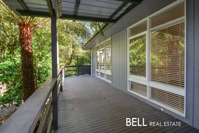 /international/au/30-upper-coonara-road-olinda-vic-152586632/