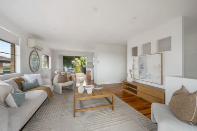 /international/au/19-cinnamon-court-redcliffe-qld-151201232/