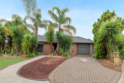 /international/au/5-stratford-lane-blakeview-sa-150892704/