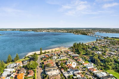 /international/au/13-waldron-street-sandringham-nsw-148578648/?lang=en
