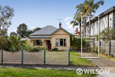 /international/au/32-loch-avenue-st-kilda-east-vic-152529100/