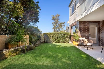 /international/au/14-26-28-shackel-avenue-brookvale-nsw-151040048/